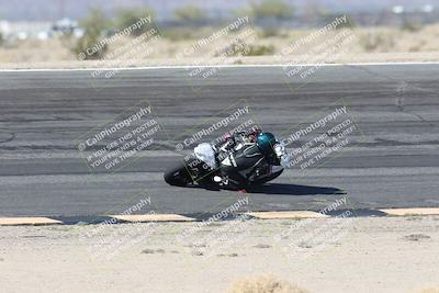 media/Dec-07-2025-CVMA (Sun) [[3e7d2de5dc]]/Race 5-Formula UL-CVMA Hooligans-American Thunder/